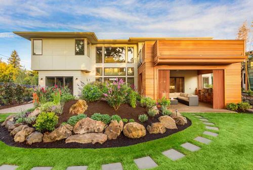 Ways Front Yard Landscaping Can Benefit Your Home