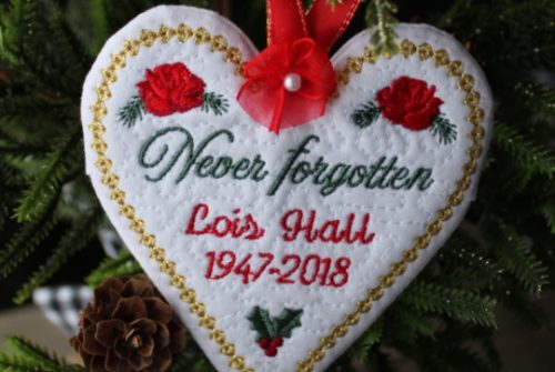 Memorial Christmas Ornaments: Keeping Loved Ones Close During the Holidays
