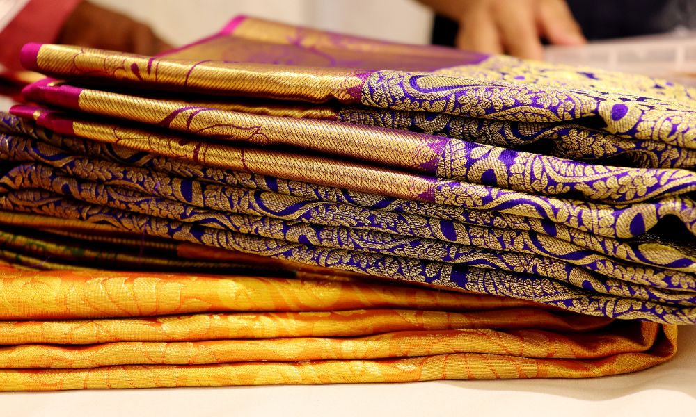 Silk Saree: Because some traditions never go out of style